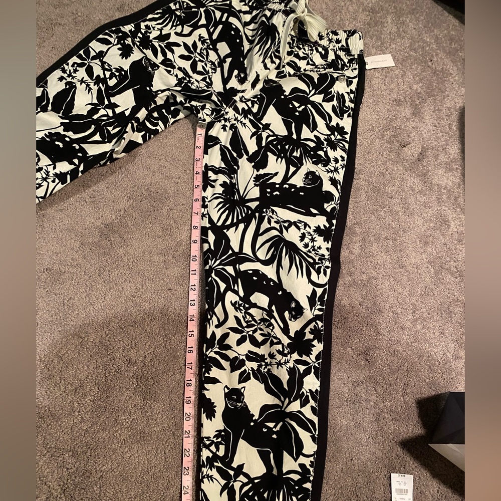 NWT ANTHROPOLOGIE BLACK & WHITE PRINT PANTS. TIE WAIST sz SM
